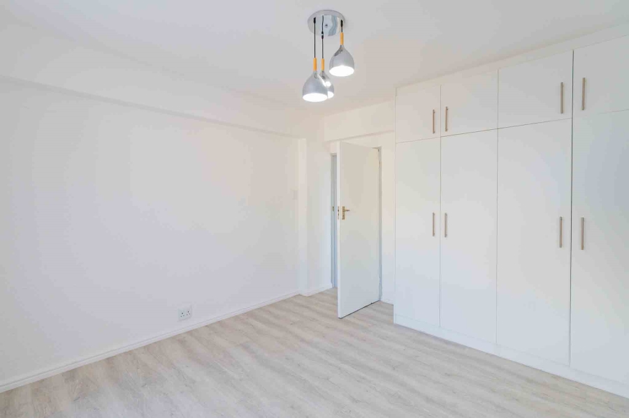 2 Bedroom Property for Sale in Woodstock Western Cape